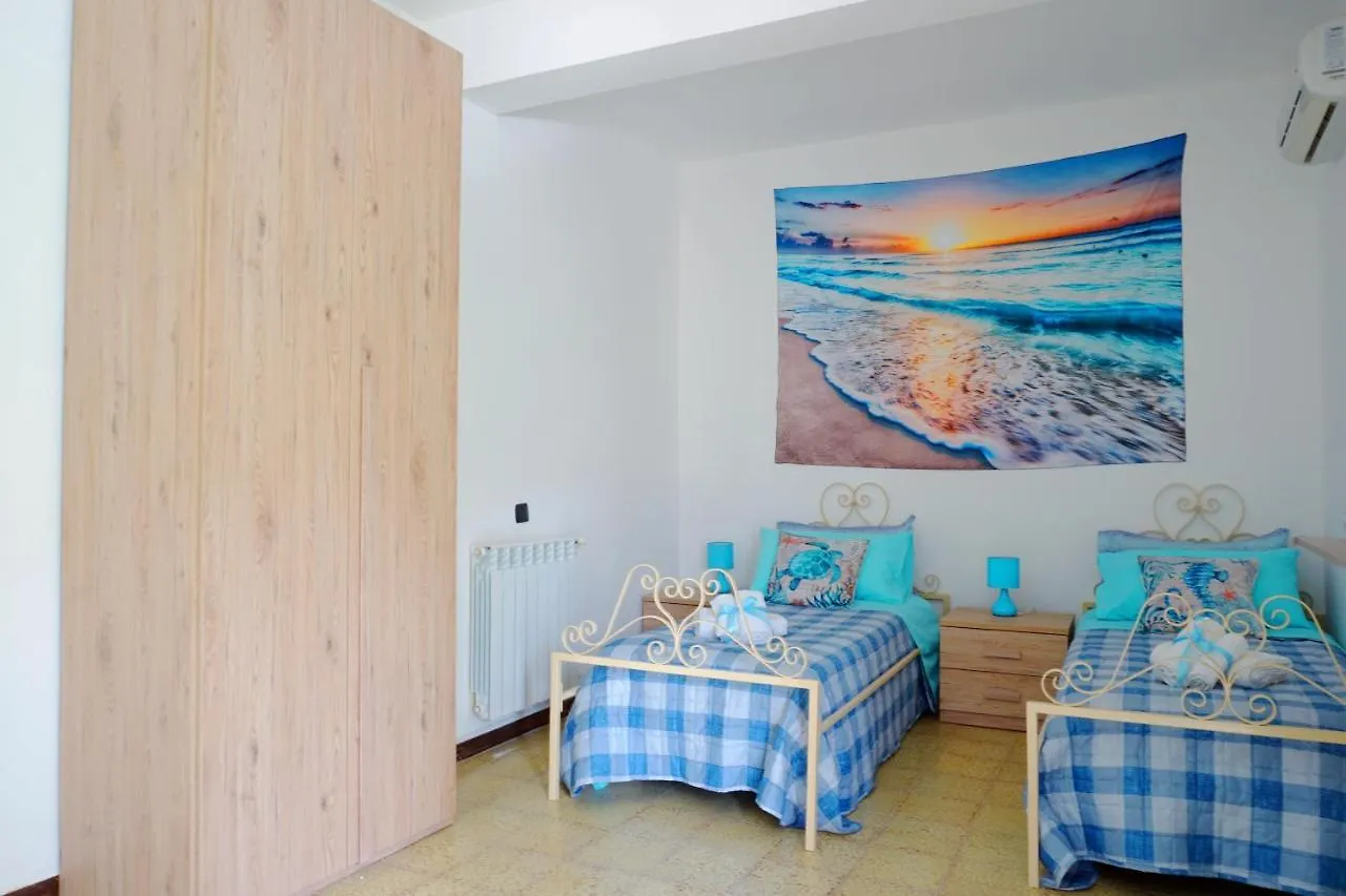 Casa Vacanze Sol Calante Mondello Villa Palermo 0*,