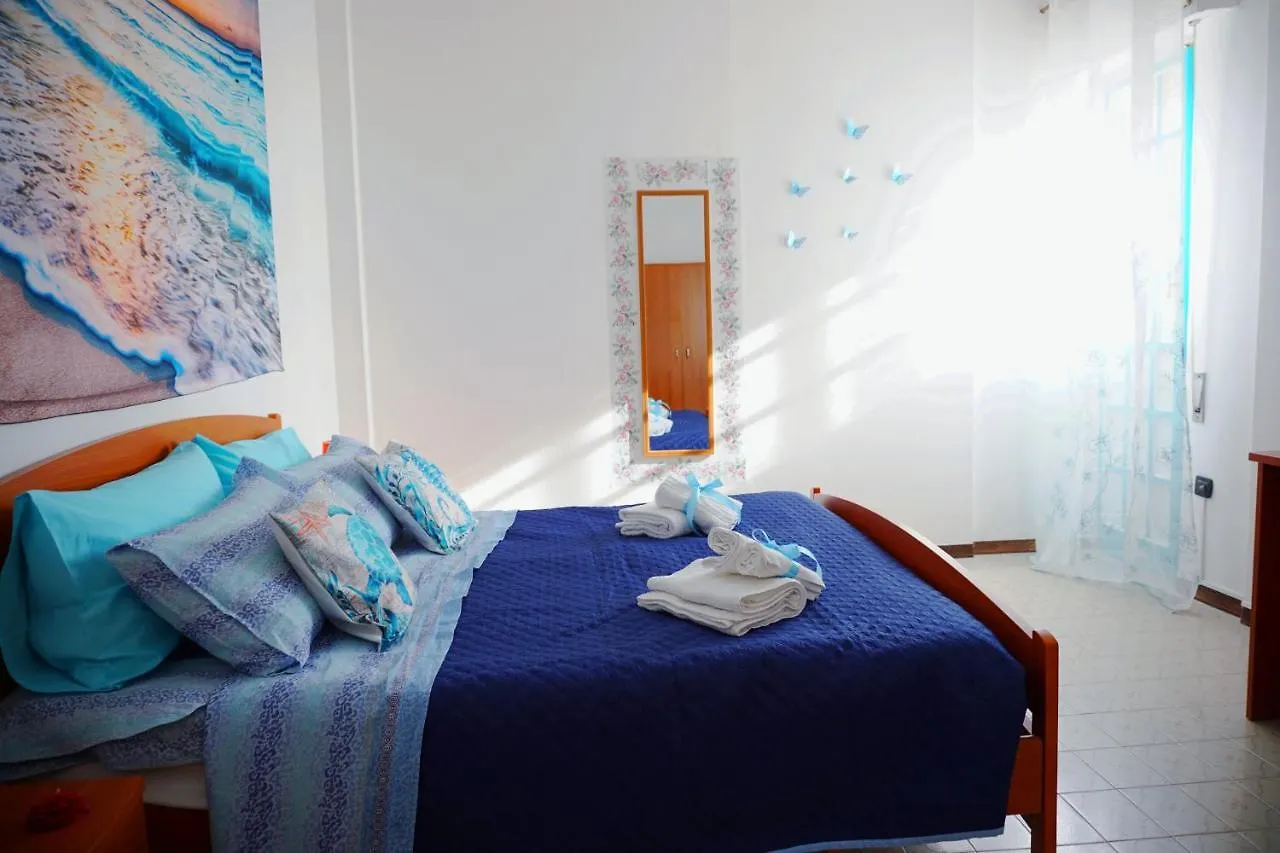 Casa Vacanze Sol Calante Mondello Villa Palermo 0*,  Italy