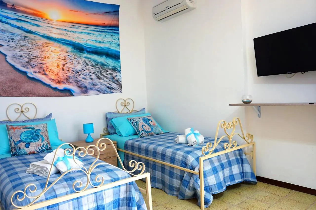 הוילה פלרמו Casa Vacanze Sol Calante Mondello בית נופש